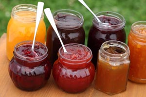 jellies, jams and preservatives that use pectin